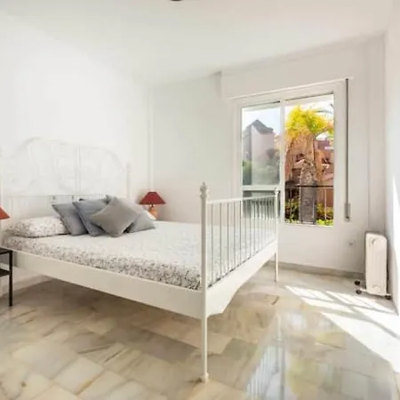 Marbella. Elviria. Playa Y Golf. *